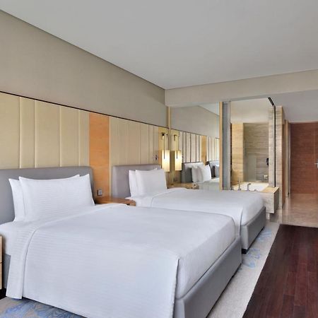 JW Marriott Hotel New Delhi Aerocity Exteriör bild Deluxe Room