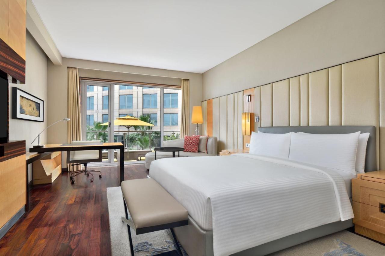 JW Marriott Hotel New Delhi Aerocity Exteriör bild Deluxe Room