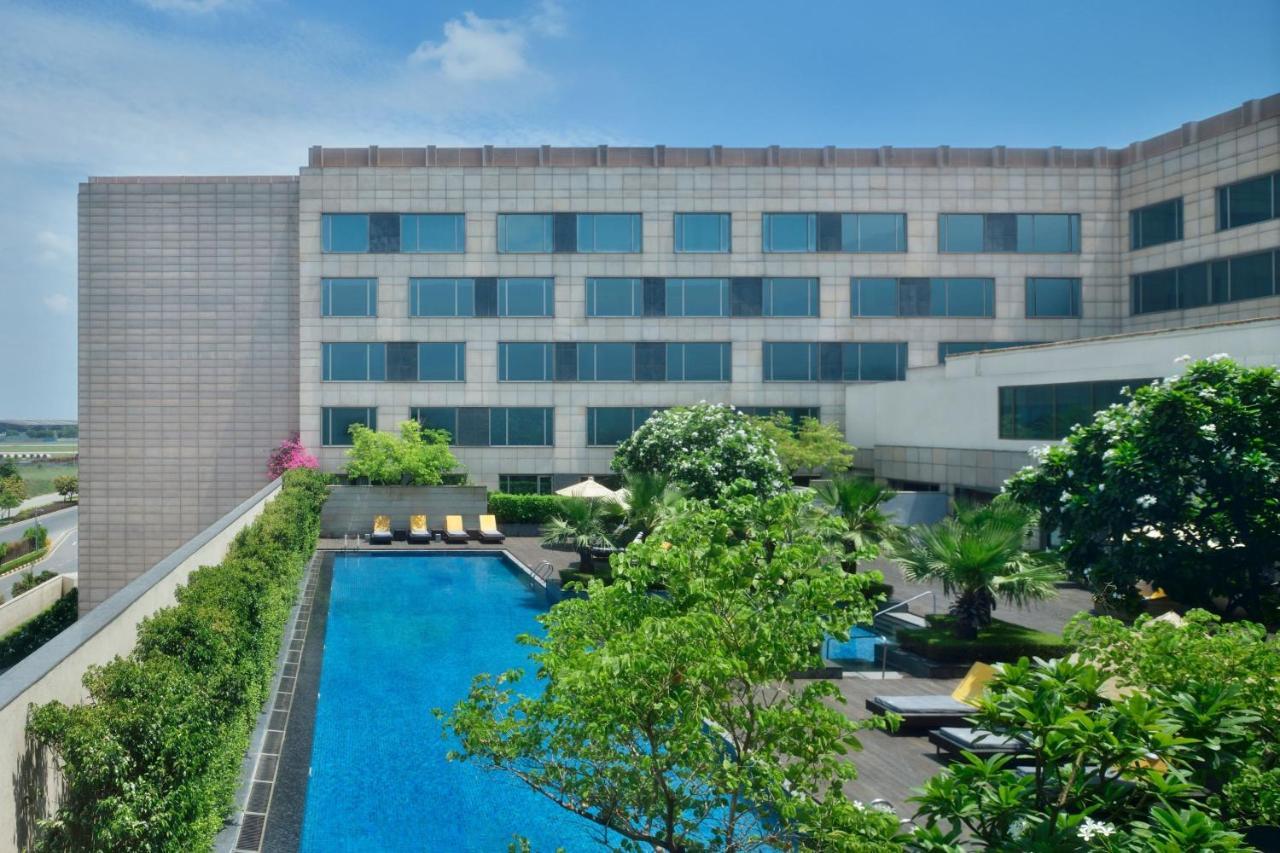 JW Marriott Hotel New Delhi Aerocity Exteriör bild The Park, New Delhi